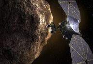 Missão da Nasa faz descoberta surpreendente ao sobrevoar asteroide; entenda