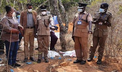 Polícia do Malawi encontra mais corpos perto de vala comum que continha 25 etíopes