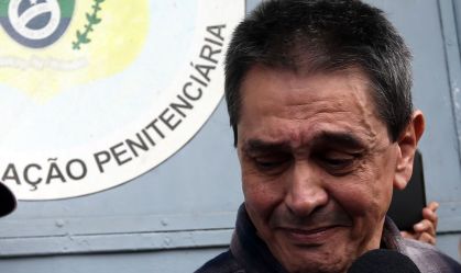 Ex-deputado Roberto Jefferson (PTB) foi preso neste domingo (23)