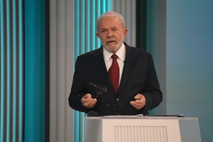 Lula participa de último debate presidencial
