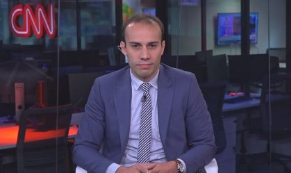 Onda de voto útil beneficiou tanto o Bolsonaro quanto o Lula, diz especialista