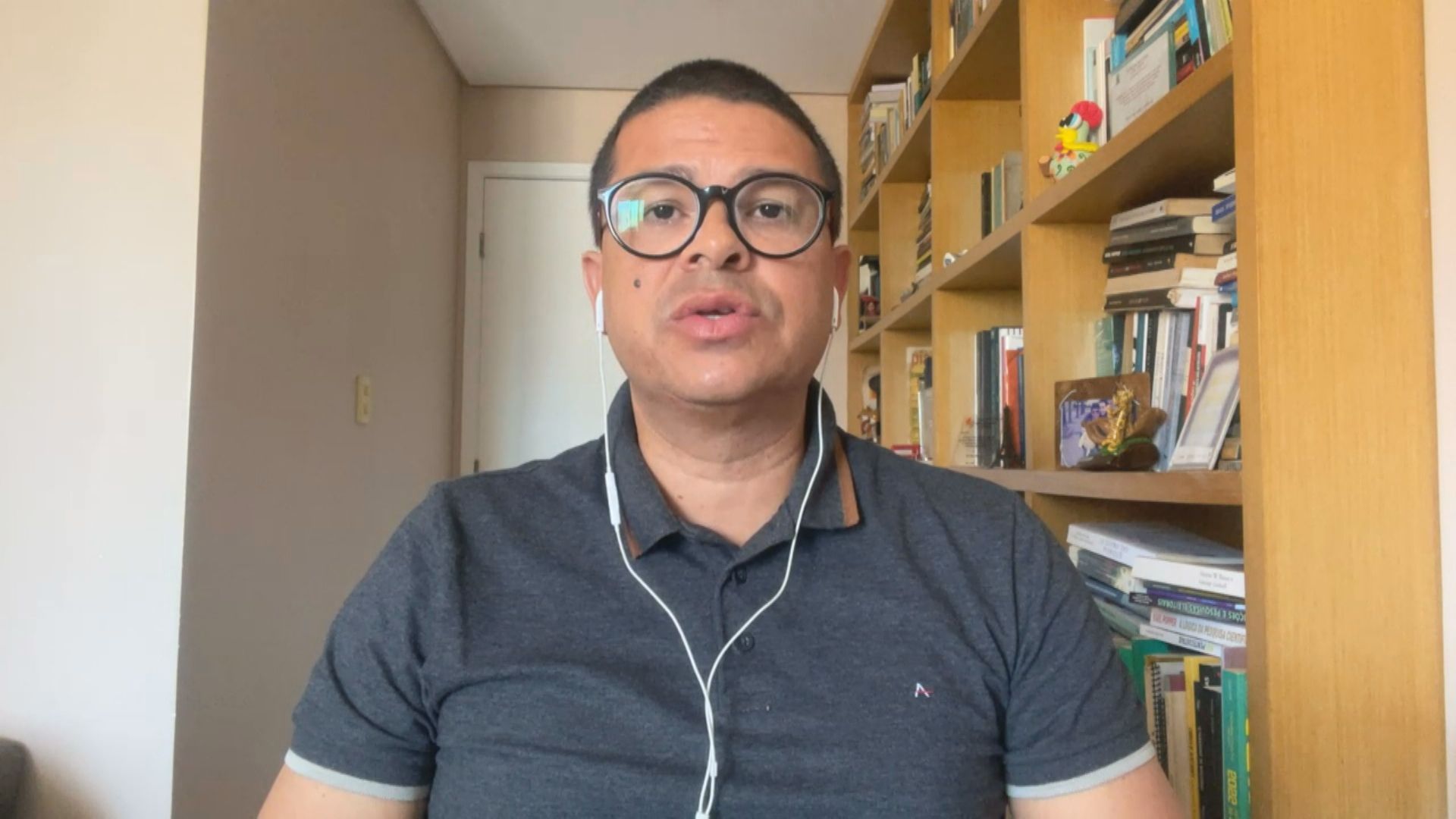 Adriano Oliveira, cientista político e professor da UFPE