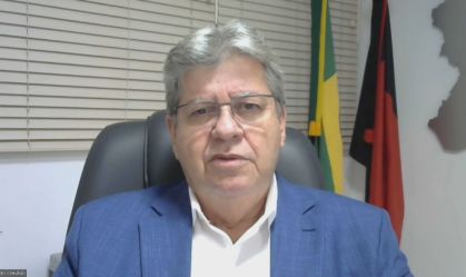 País dividido gera consequências danosas à democracia, diz João Azevêdo