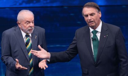 Aliados de Massa levam "lições" de duelo Lula-Bolsonaro à campanha na Argentina