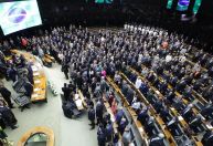 Câmara dos Deputados aprova PEC do Estouro