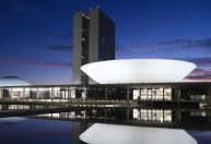 Congresso adia votação de projeto que busca dar mais critérios ao orçamento secreto