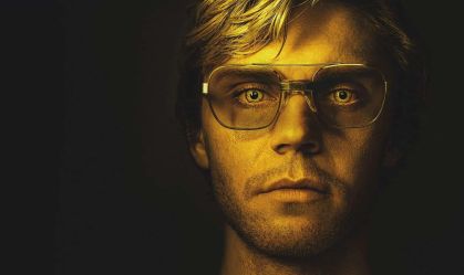 "Dahmer: Um Canibal Americano" se torna a 2ª série mais assistida da Netflix