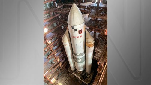 Imagem de foguete abandonado do programa espacial soviético Buran