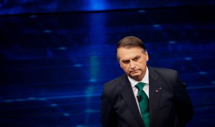 Fernando Molica: No debate, Bolsonaro investe em variações do 'Beba Cola-Cola'