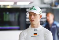 Sobrinho de Michael Schumacher fratura vértebra após acidente