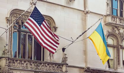 Zelensky diz que Ucrânia está comprometida com diálogo construtivo com EUA