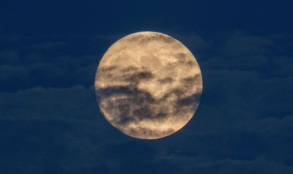 Hunter Moon Rises In Italy
