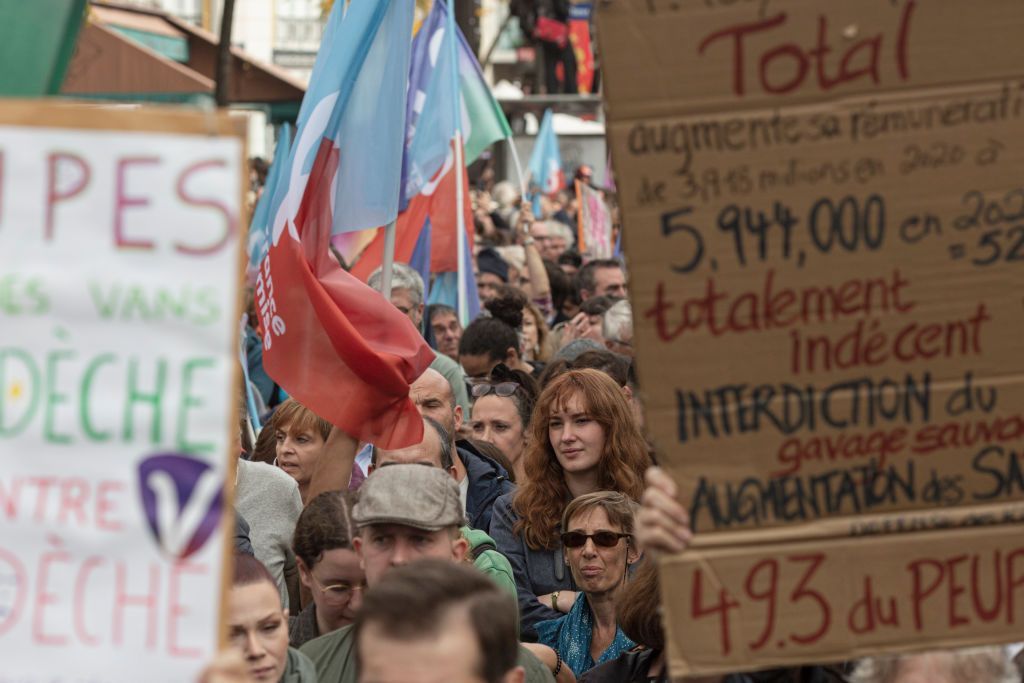 Manifestação contra aumento do custo de vida e inação climática em 16 de outubro de 2022, em Paris, França