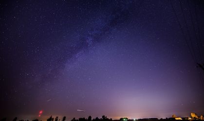 Chuva de meteoros deve atingir pico na noite desta sexta; saiba como observar