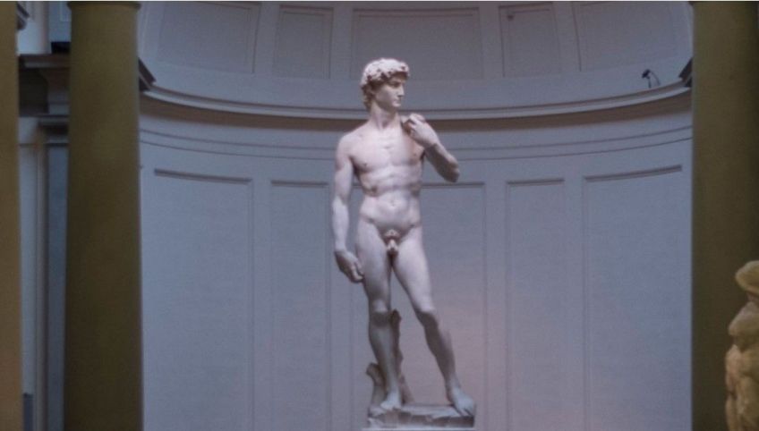 Escultura de Davi, de Michelangelo, antes da nova iluminação / Guido Cozzi / Divulgação