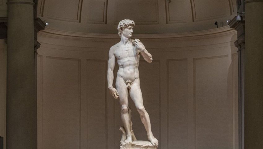 Escultura de Davi, de Michelangelo, depois da nova iluminação / Guido Cozzi / Divulgação
