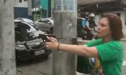 Relembre tudo o que aconteceu no dia em que Zambelli ameaçou homem com arma