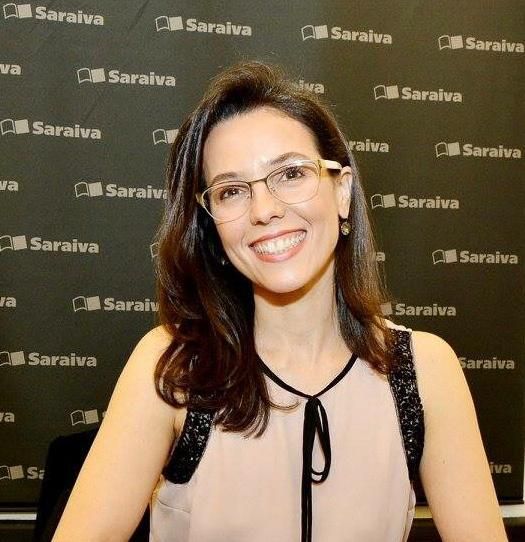 Laura Mendes Amando de Barros