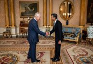 Rishi Sunak se torna novo primeiro-ministro do Reino Unido
