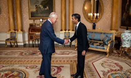 Rishi Sunak se torna novo primeiro-ministro do Reino Unido