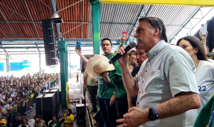Em evento no Piauí, Bolsonaro volta a defender redução da maioridade penal caso reeleito.
