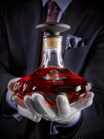 Uísque de 81 anos da Macallan é leiloado por R$ 1,7 milhão / Divulgação/Sotheby's