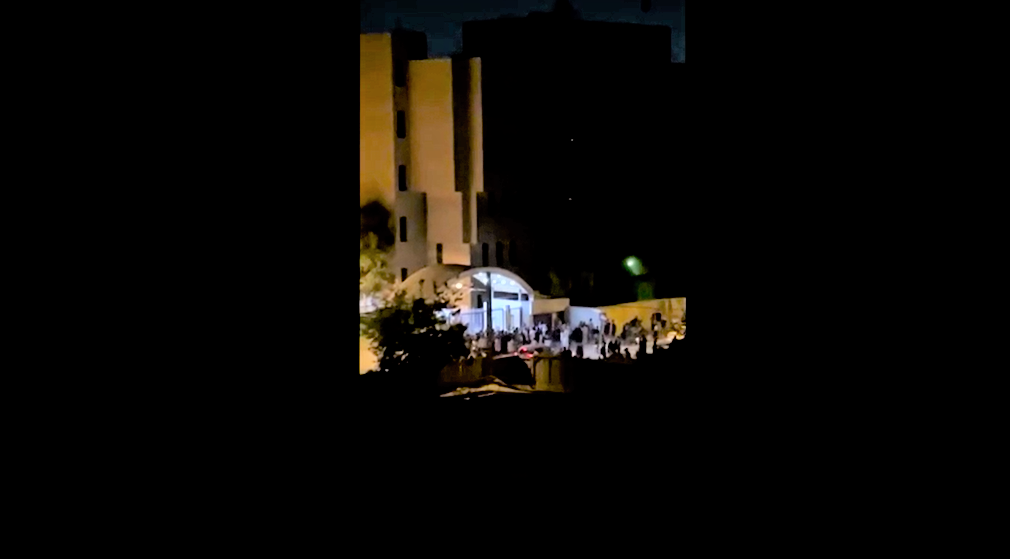 manifestantes no irã