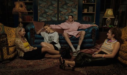 Crítica: "Morte Morte Morte" é terror adolescente com pegada social