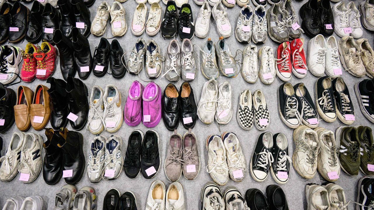 221101162514-04-seoul-belongings