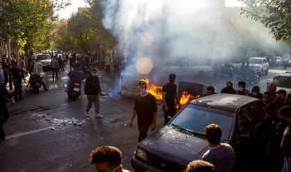Protestos no Irã deixam ao menos 326 mortos, segundo grupo de direitos humanos