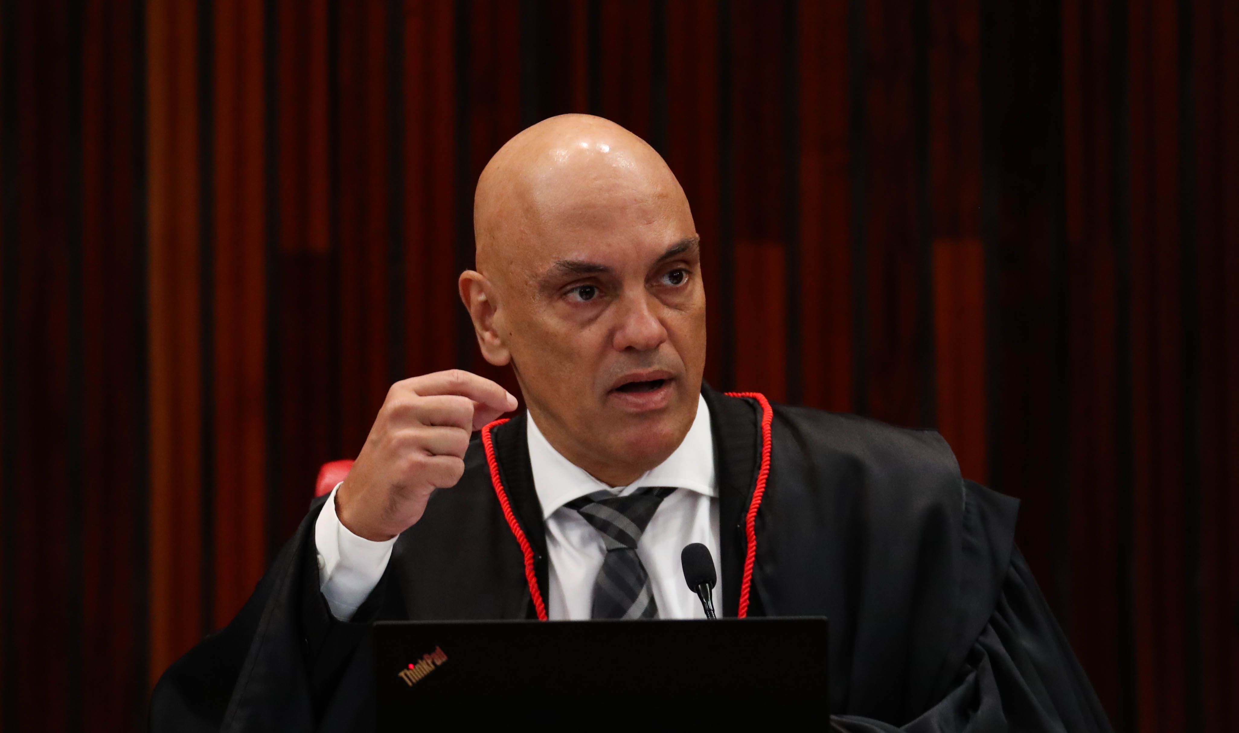 O presidente do Tribunal Superior Eleitoral (TSE), ministro Alexandre de Moraes, durante sessão plenária