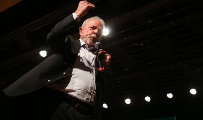 Lula diz que visitou instituições para dizer que 'a partir de agora terão paz'