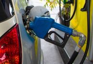 Alta de 12% até novembro: veja como preços dos combustíveis se comportaram em 2023