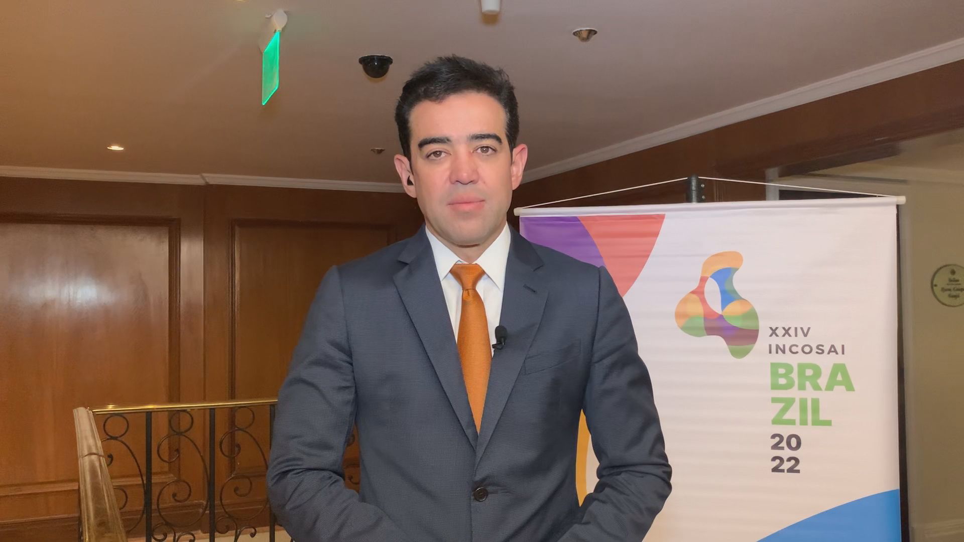 Imagem de destaque do post: Presidente do TCU diz que decisão entre PEC ou MP para manter auxílio é política e não cabe ao tribunal