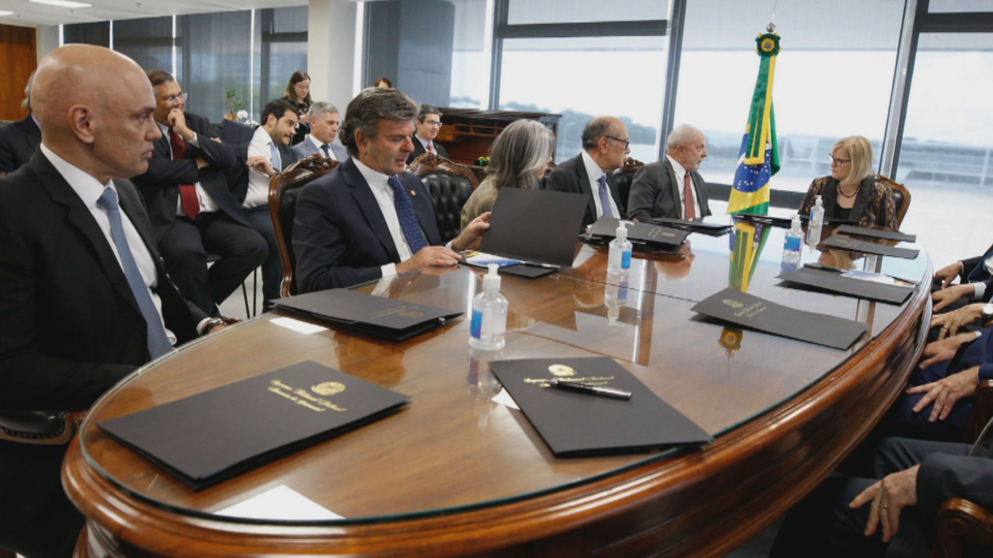 O presidente eleito Luiz Inácio Lula da Silva (PT) durante reunião com ministros do Supremo Tribunal Federal (STF)