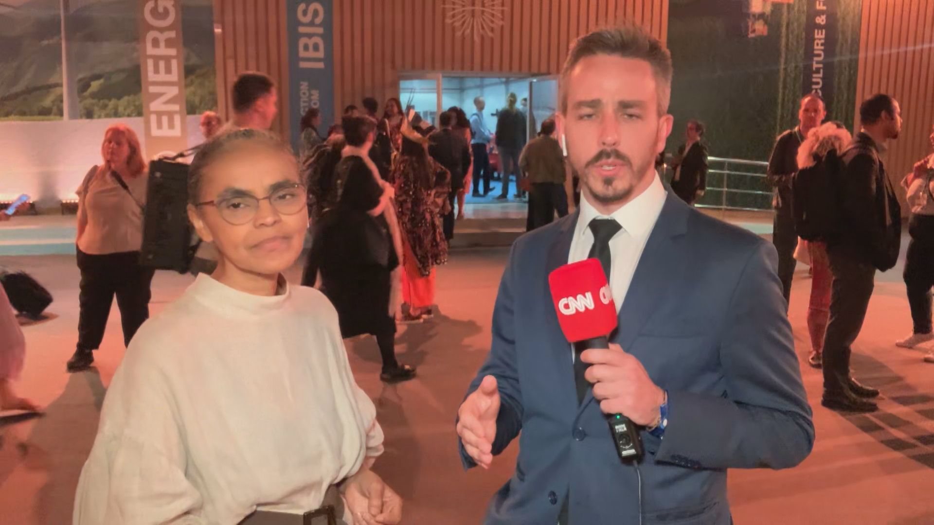 A deputada federal eleita, Marina Silva (Rede-SP), em entrevista à CNN durante a COP27