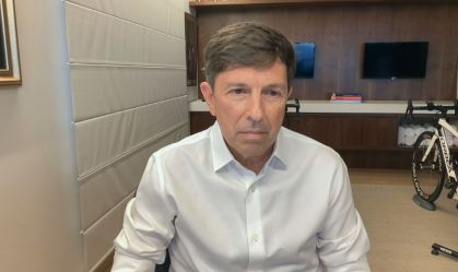 "Acho que é um atraso não privatizar os Correios", diz Amoêdo