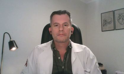 Primeira recomendação à transição foi reforçar discurso sobre vacina, diz médico