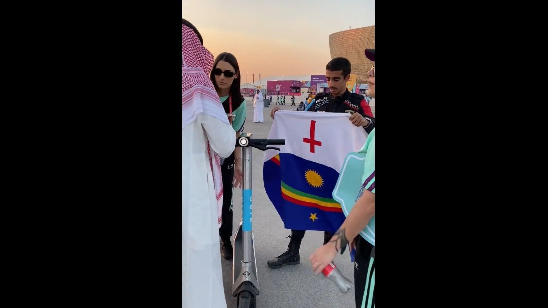 Bandeira de Pernambuco foi tomada após abordagem da polícia no Catar