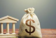 Arcabouço é insustentável e dívida chega a 125% do PIB em 2035, diz IFI