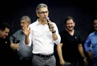 Zema está sendo alvo de exploração política, afirmam aliados