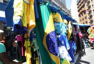 Copa do Mundo: moradores de condomínios devem observar regras antes de enfeitar janelas