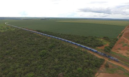 Rumo começa obra ferroviária de mais de 700 km no Mato Grosso