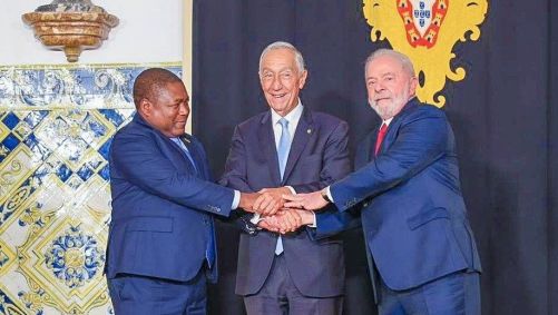 Luiz Inácio Lula da Silva (PT) se reúne com os presidentes de Portugal, Marcelo Rebelo de Sousa, e Moçambique, Filipe Nyusi
