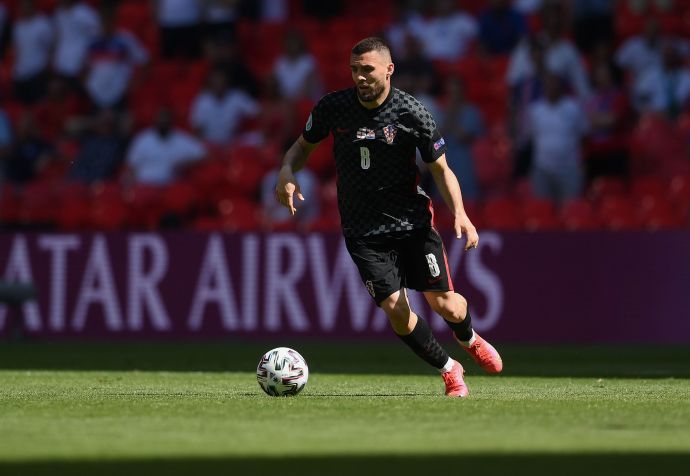 Kovačić nasceu na Áustria, mas defende a seleção croata / Photo by Laurence Griffiths/Getty Images