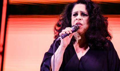 "Artista impecável, de voz cristalina", diz Toquinho à CNN sobre Gal Costa