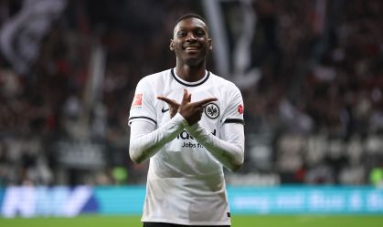 Randal Kolo Muani foi escolhido para substituir Nkunku na Copa do Catar