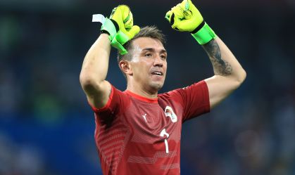 Fernando Muslera nasceu na Argentina e atua pelo Uruguai