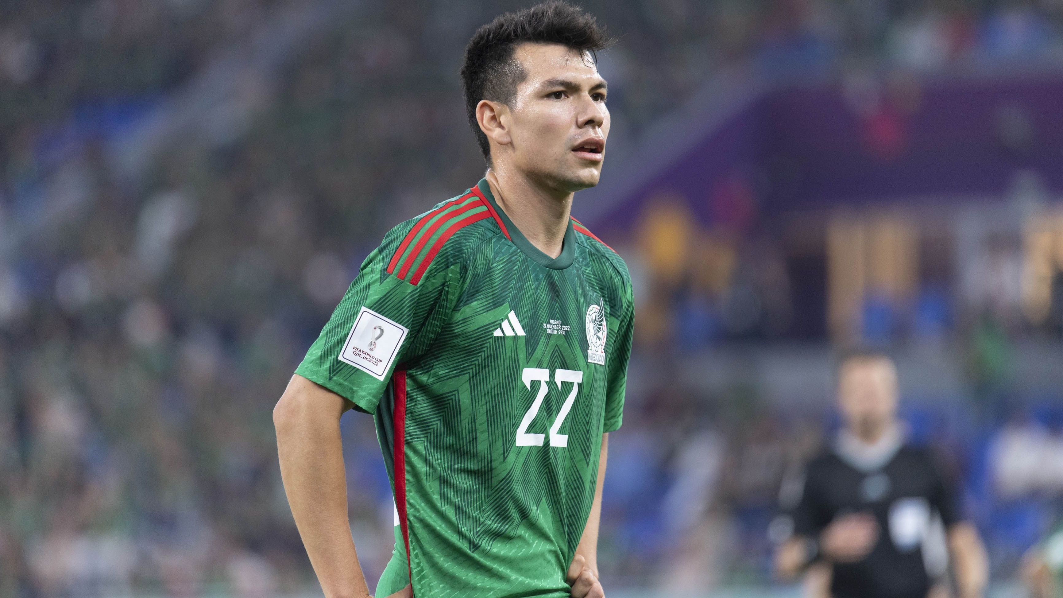 Atacante Hirving Lozano, do México, durante partida contra a Polônia