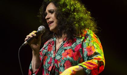 Cantor Gal Costa morreu nesta quarta-feira (9) aos 77 anos